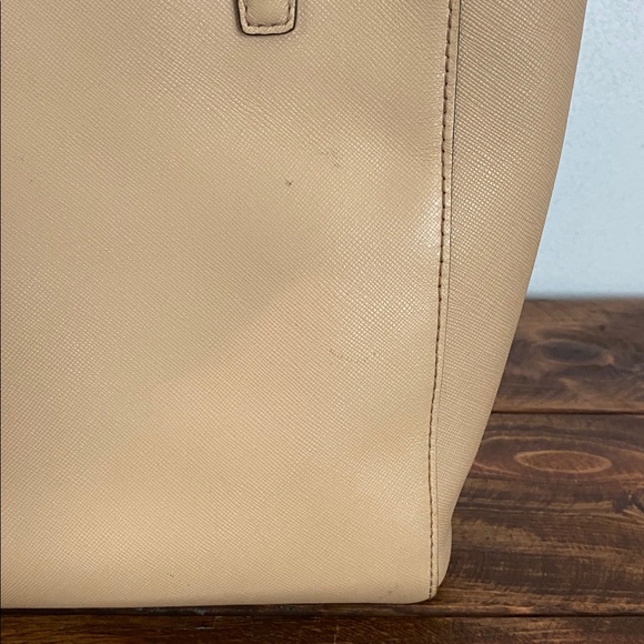 Coach Tan Leather Tote Bag - Picture 8 of 16